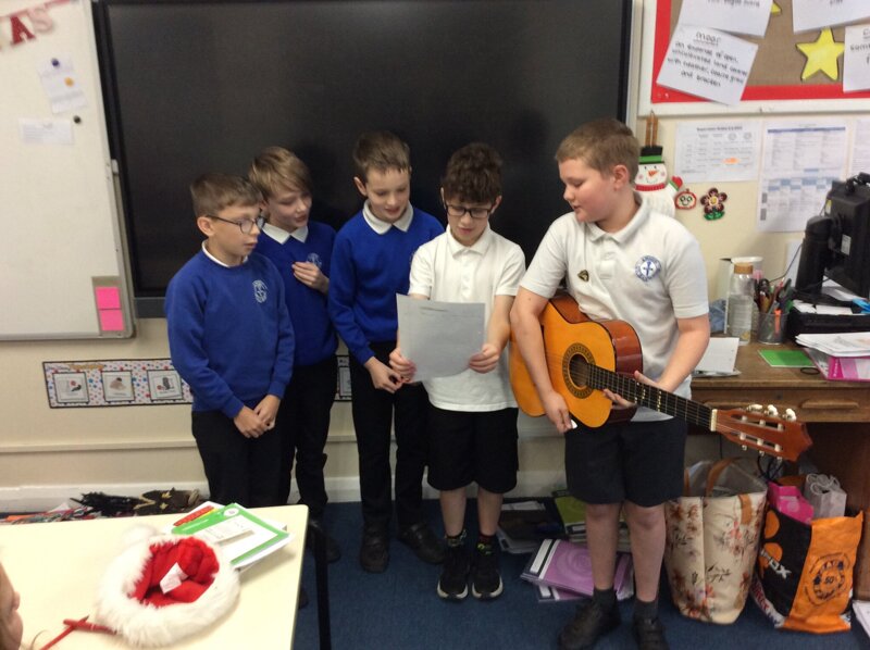 Image of Class 4 are musicians!